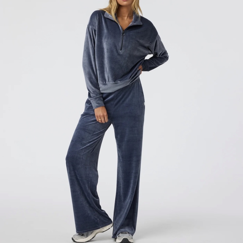 Vuori Haven Wideleg Pants & Half-Zip in Azure